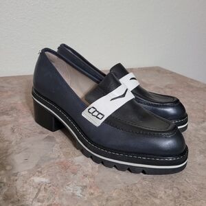 Bernardo Selma Loafer Tricolor Leather Lug Sole Slip On Black Navy 7 1/2 M